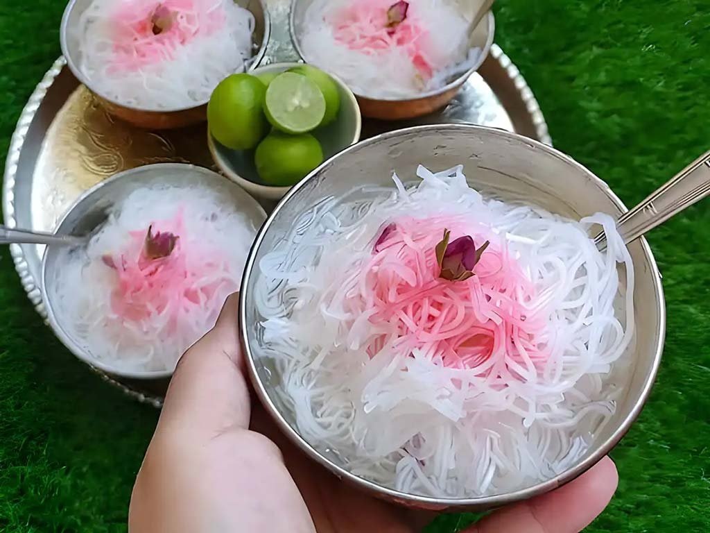 Persian-Desserts-That-Will-Sweeten-Your-Day-002