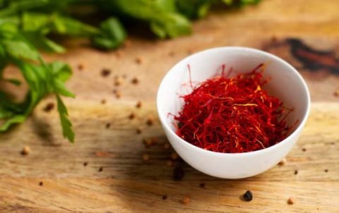 The-Secret-Behind-Persian-Saffron-Why-It-Elevates-Every-Dish-001